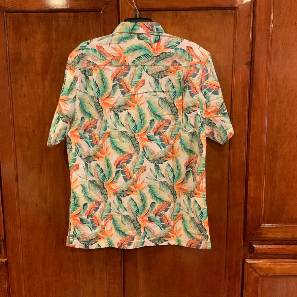 Tommy Bahama Coconut Cream Hawaii Button Down - Picture 3 of 3